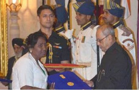 Odisha Nurse Krishna Kumari Receives Florence Nightingale Award 2017